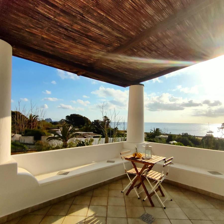 סטרומבולי The Lighthouse Room מראה חיצוני תמונה